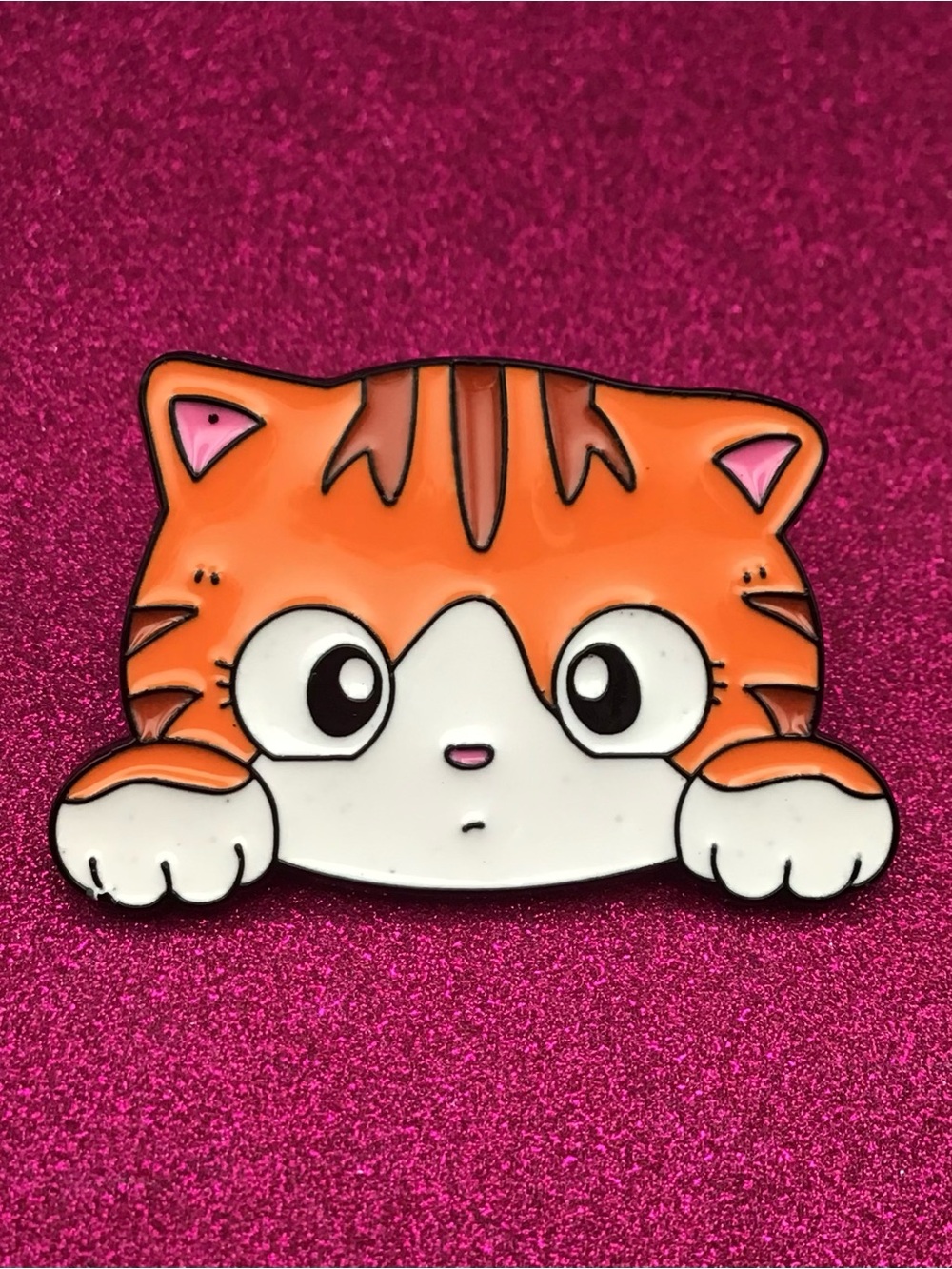 Peeking Cat Enamel Pin